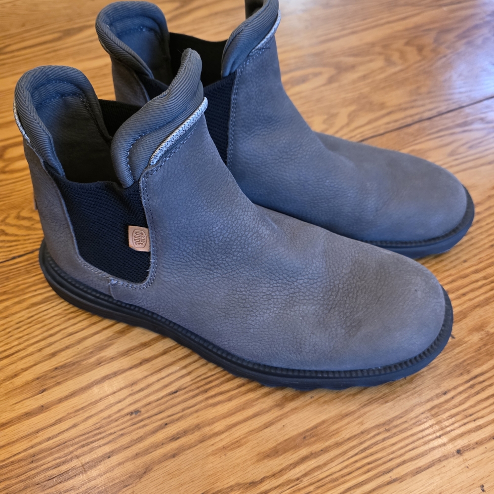 Hey Dude Gray Chukka Boots